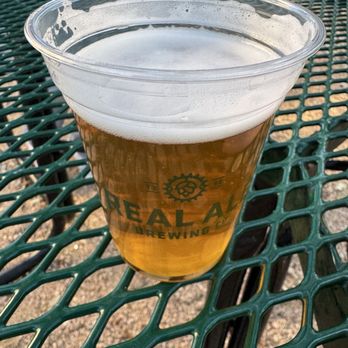 Real Ale Brewing - Big selection of craft beers - Breweries Near Me - Blanco, Texas
