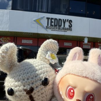 Teddy's Bigger Burgers - Aiea - Burgers Near Me - Aiea, Hawaii Teddy's Bigger Burgers - Aiea - Burgers Near Me - Aiea, Hawaii