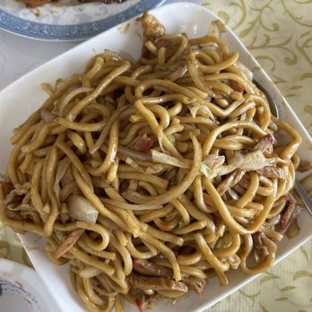 Empress Garden Chinese Restaurant - Combination Chow Mein - Chinese Near Me - Antioch, California