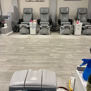 Lush Nail Studio - Inside - Nail Salons Near Me - Tampa, Florida Lush Nail Studio - Inside - Nail Salons Near Me - Tampa, Florida