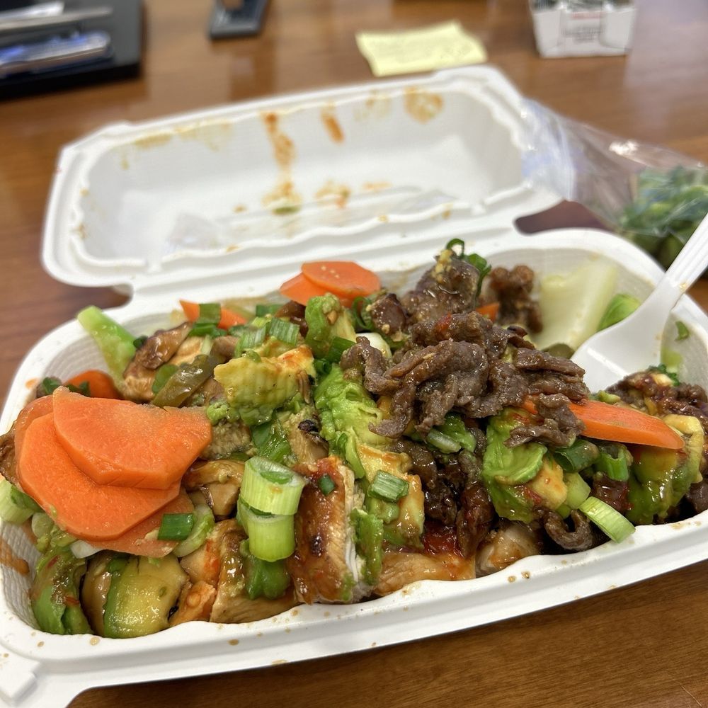 Yaho Grill - Chicken and steak with veggies, green onions and pickled carrots & jalapeños. - Japanese Near Me - Cypress, California Yaho Grill - Chicken and steak with veggies, green onions and pickled carrots & jalapeños. - Japanese Near Me - Cypress, California