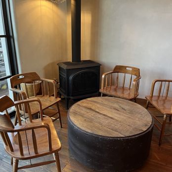 Nuckolls Brewing Co - Interior seating - Brewpubs Near Me - Santa Fe, New Mexico