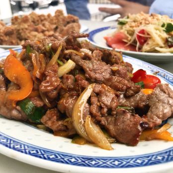 Chop Chop - Chinese Near Me - Toronto, Ontario