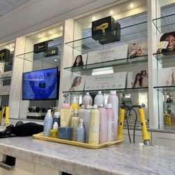 Drybar - Fort Worth
