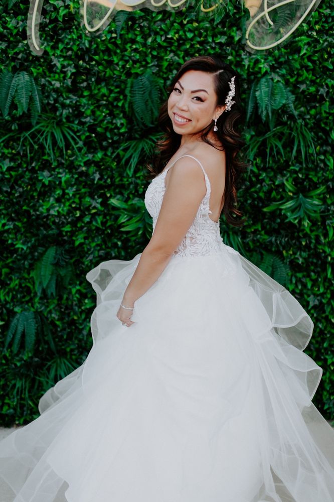 Perfect Day Perfect Look Logo
