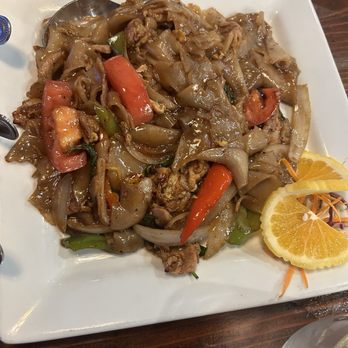 Thai Terrace - N5. Thai Terrace Noodle - Thai Near Me - Sacramento, California