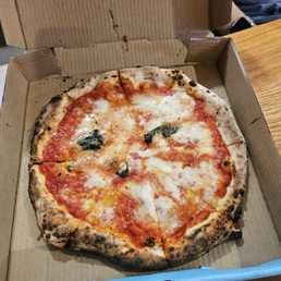 Margherita pizza Margherita pizza