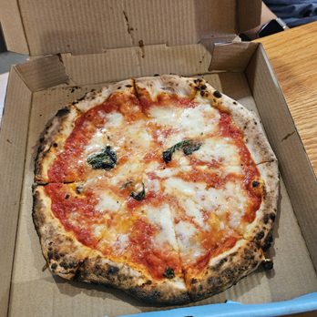 Varuni Napoli - Krog - Margherita pizza - Pizza Near Me - Atlanta, Georgia Varuni Napoli - Krog - Margherita pizza - Pizza Near Me - Atlanta, Georgia