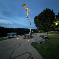 The Park at Manderson Landing - Tuscaloosa Bicentennial Statue