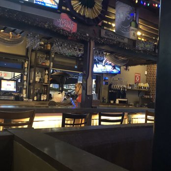 Cajun Steamer Bar & Grill - Bar Area - Cajun/Creole Near Me - Birmingham, Alabama