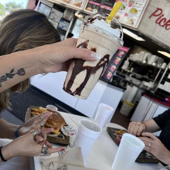 Brothers Tex-Mex - Chocolate shake - Tex-Mex Near Me - Midlothian, Texas