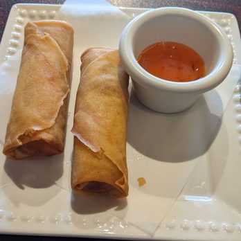 Pad Thai Classic - Egg rolls - Thai Near Me - Long Beach, California Pad Thai Classic - Egg rolls - Thai Near Me - Long Beach, California