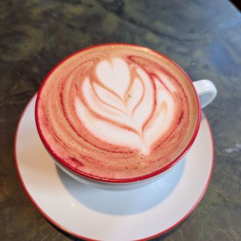 Milli by Metric - Strawberry thyme latte - Cafes Near Me - Chicago, Illinois