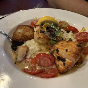 Bay Pointe Waterfront Restaurant - Seafood risotto - American Near Me - Quincy, Massachusetts Bay Pointe Waterfront Restaurant - Seafood risotto - American Near Me - Quincy, Massachusetts