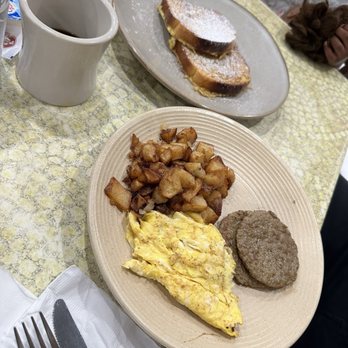 French Toast Heaven - Chef Maurice's Breakfast - Breakfast & Brunch Near Me - Cincinnati, Ohio