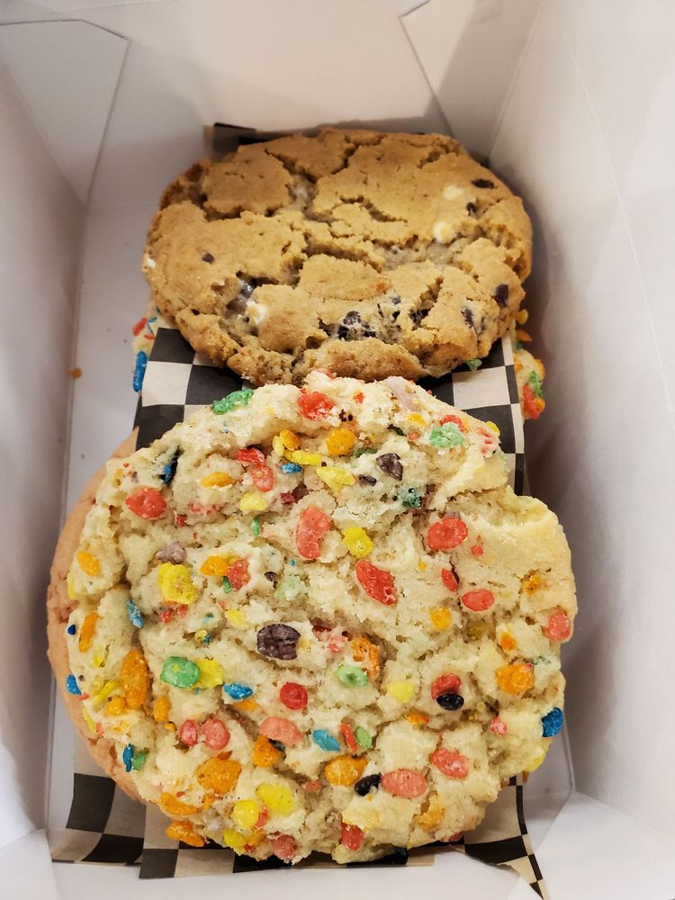 MIDNIGHT COOKIE Updated July 2024 13 Photos & 13 Reviews 500