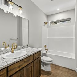 Reinhardt Homes - Gorgeous new home in La Pine! Built by Reinhardt Homes LLC