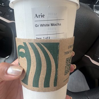 Starbucks - Coffee & Tea Near Me - Camarillo, California