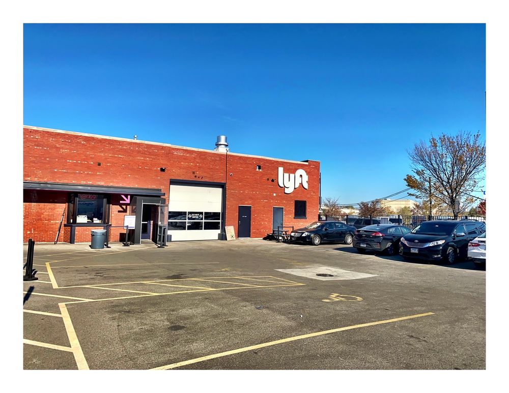 CHICAGO LYFT DRIVER CENTER 18 Photos 1020 N Elston Ave, Chicago, IL