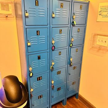 Escape It Houston - They make you lock up all personal items including phones, no exceptions - Escape Games Near Me - Houston, Texas