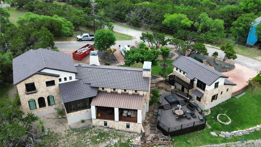 Slide of Ridgepoint Roofing