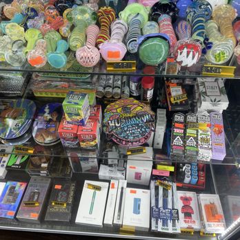 Mac Park Smoke Shop - Gummy Essentials - Tobacco Shops Near Me - Los Angeles, California Mac Park Smoke Shop - Gummy Essentials - Tobacco Shops Near Me - Los Angeles, California