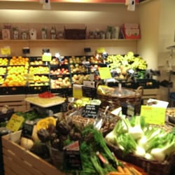 NaturaSi' - Entrata entusiasmante di frutta e verdura