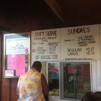 Bloom Hill Farm - Ice Cream & Frozen Yogurt Near Me - Bloomfield, Connecticut Bloom Hill Farm - Ice Cream & Frozen Yogurt Near Me - Bloomfield, Connecticut