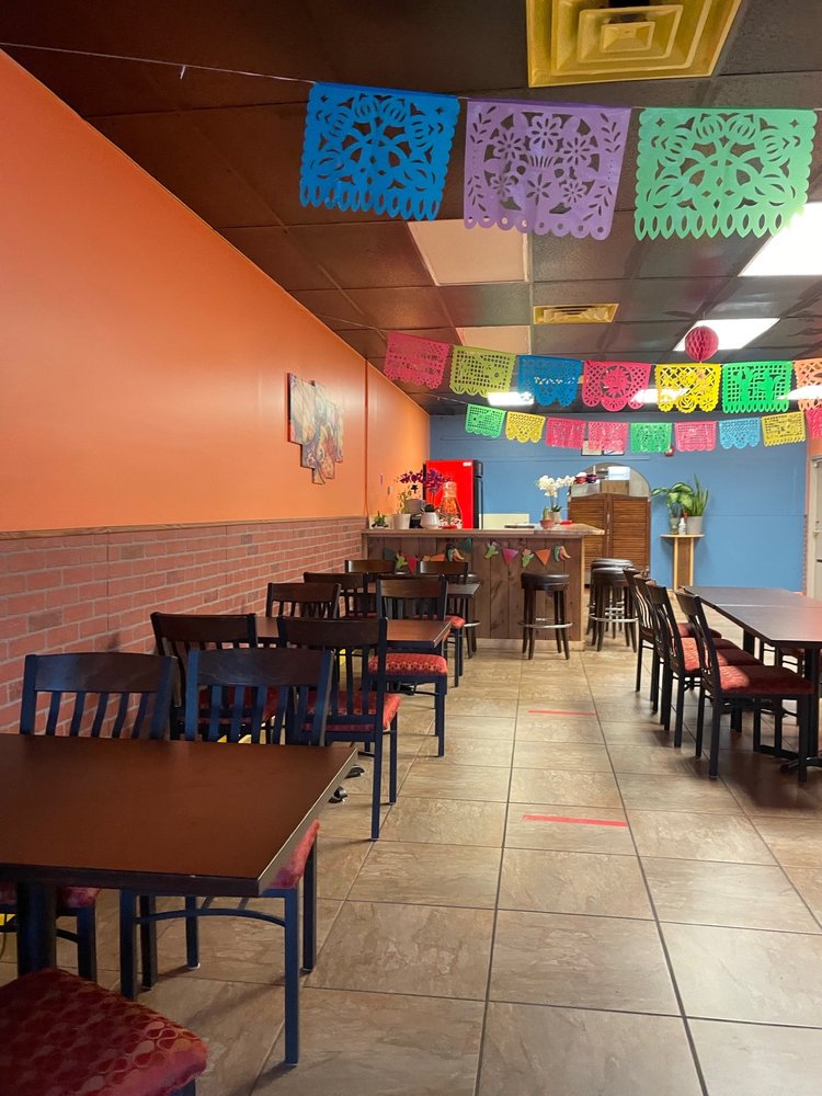 El Nopal Mexican Restaurant