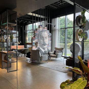 Moxy Edinburgh Airport - Lobby - Hotels Near Me - Ingliston, EDH Moxy Edinburgh Airport - Lobby - Hotels Near Me - Ingliston, EDH