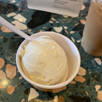 Sampaguita - Fantastic ice cream :) - Ice Cream & Frozen Yogurt Near Me - Orlando, Florida