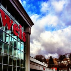 Weis Markets Deli