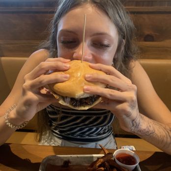 ABBQ - Two handed- don't let go! - Barbeque Near Me - Atlantic Beach, Florida