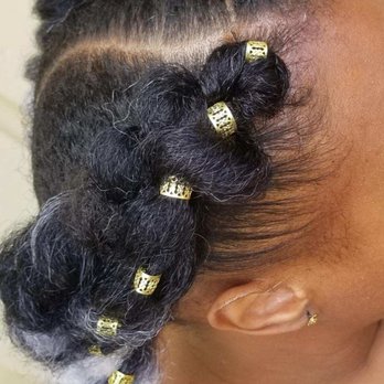 Hair by Yanique - Right side - Hair Stylists Near Me - Spanaway, Washington Hair by Yanique - Right side - Hair Stylists Near Me - Spanaway, Washington