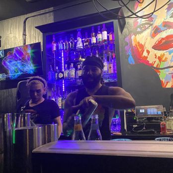 Nobody's Darling - Behind the bar - Cocktail Bars Near Me - Chicago, Illinois Nobody's Darling - Behind the bar - Cocktail Bars Near Me - Chicago, Illinois