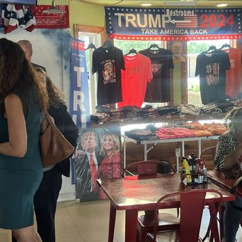 Trump Burger - Chicken Wings Near Me - Bellville, Texas Trump Burger - Chicken Wings Near Me - Bellville, Texas