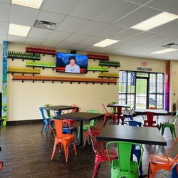 Delicias Ice Cream Factory - Dining area