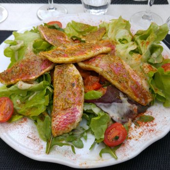 Le Petit Honfleur - Salade de rouget frais - French Near Me - Blois, 41