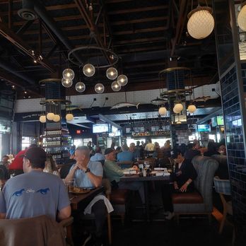 King's Fish House - Orange - Seafood Near Me - Orange, California