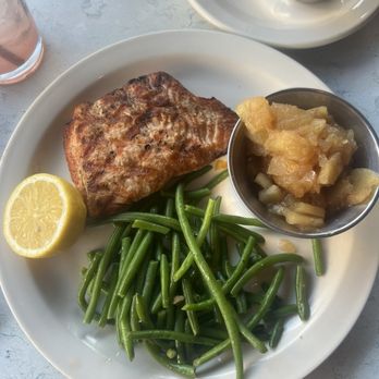 Lazlo's Brewery & Grill - Fresh Salmon Homemade Applesauce Sauteed Green Beans - American Near Me - Lincoln, Nebraska Lazlo's Brewery & Grill - Fresh Salmon Homemade Applesauce Sauteed Green Beans - American Near Me - Lincoln, Nebraska