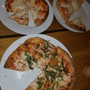 Quattro Caffe - Pizza to go - Italian Near Me - Costa Mesa, California