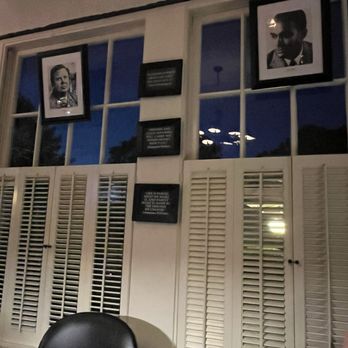 Library Lounge - Decor - Lounges Near Me - Jackson, Mississippi
