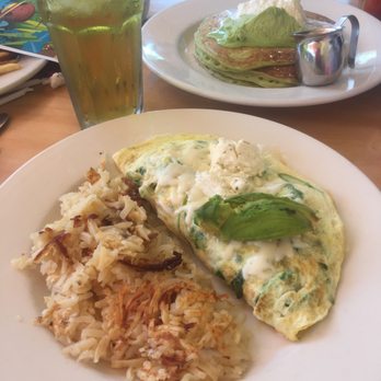Bea Bea's - La brea omelette with hash & green tea matcha pancakes with a green ice tea - Coffee & Tea Near Me - Burbank, California Bea Bea's - La brea omelette with hash & green tea matcha pancakes with a green ice tea - Coffee & Tea Near Me - Burbank, California
