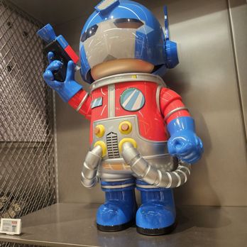 Pop Mart - Optimus Prime Mega Space Molly 1000 - Toy Stores Near Me - Flushing, New York