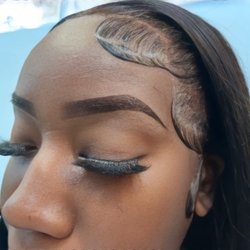 Lovely Nails Spa - Eyebrows and eyelashes strip