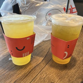 bb.q Chicken Ann Arbor - Passion fruit tea right/mango lychee left - Chicken Shop Near Me - Ann Arbor, Michigan bb.q Chicken Ann Arbor - Passion fruit tea right/mango lychee left - Chicken Shop Near Me - Ann Arbor, Michigan