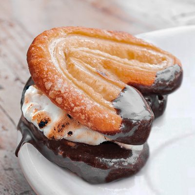 La Monarca Bakery & Cafe by null