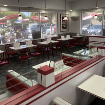 In-N-Out Burger - Sad sight - Burgers Near Me - Modesto, California