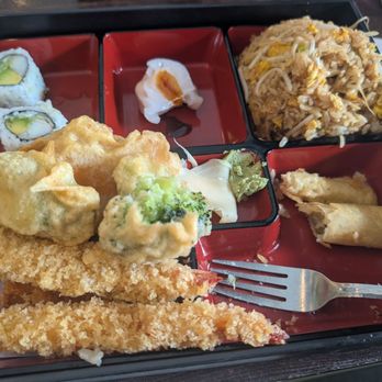 Kyoto - The chicken and shrimp tempura lunch bento box - Japanese Near Me - Greenfield, Wisconsin Kyoto - The chicken and shrimp tempura lunch bento box - Japanese Near Me - Greenfield, Wisconsin