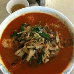 Spicy seafood noodle soup perfect for winter weather Spicy seafood noodle soup perfect for winter weather